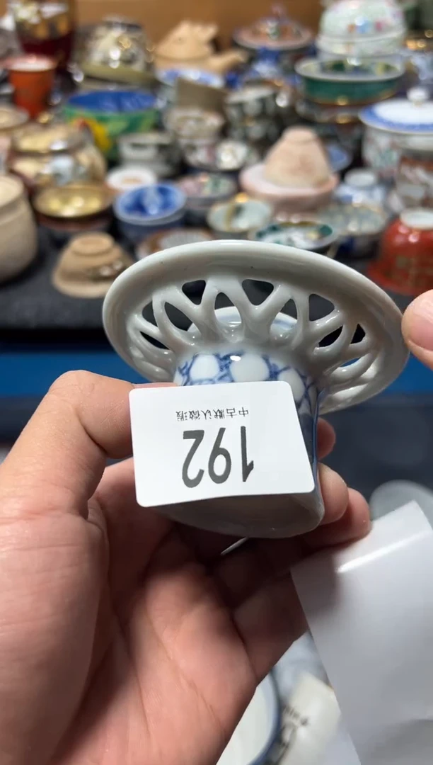 瓷片小***?夏目海外回流瓷器中古品。