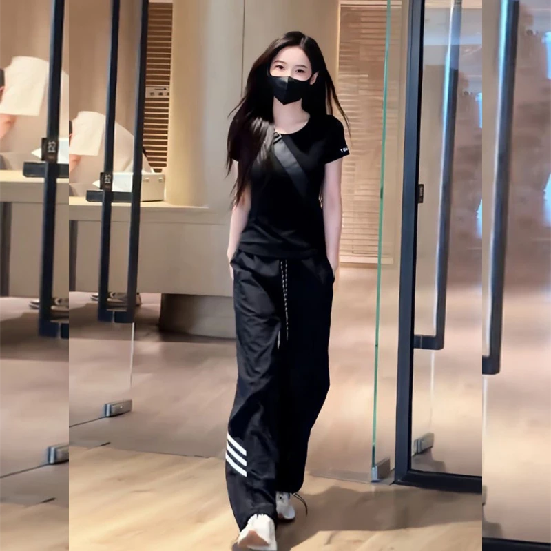 欧货运动服套装女夏季2025新款时尚洋气设计感休闲跑步两件套爆款