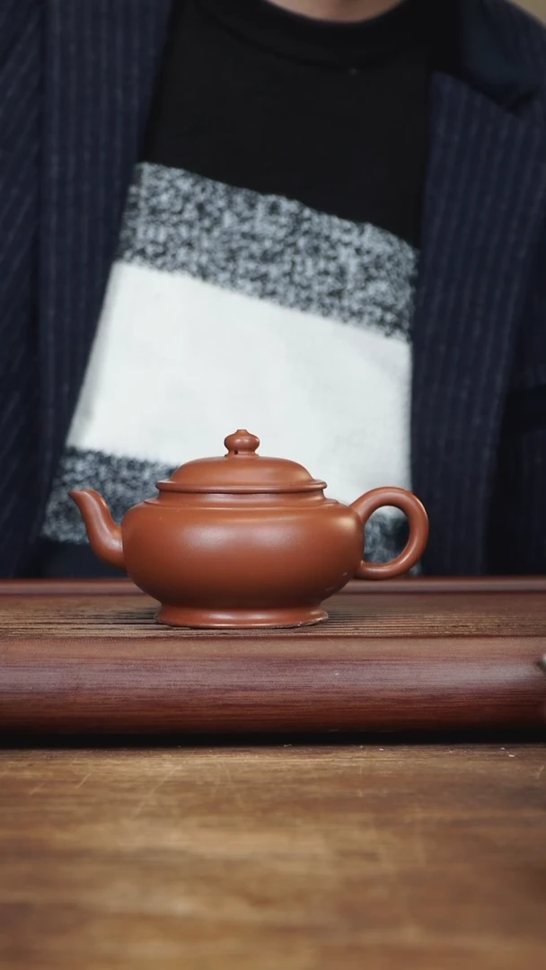 【闪购商品】紫砂茶壶230ml 宫灯 内推 朱泥