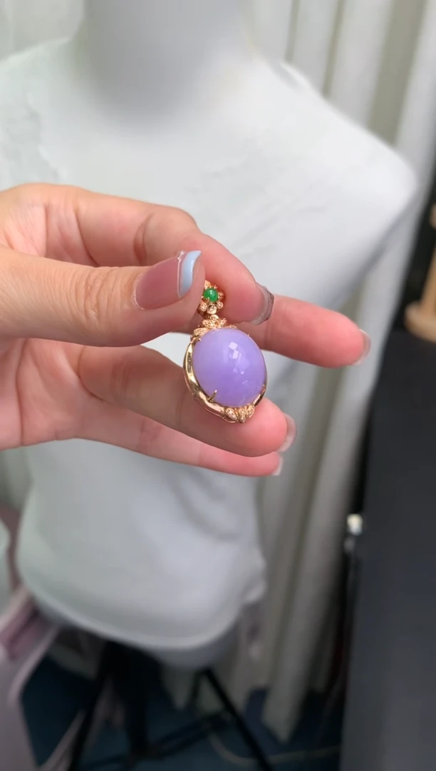 18K金镶嵌定制翡翠48小时鉴赏期 退货不扣服务费