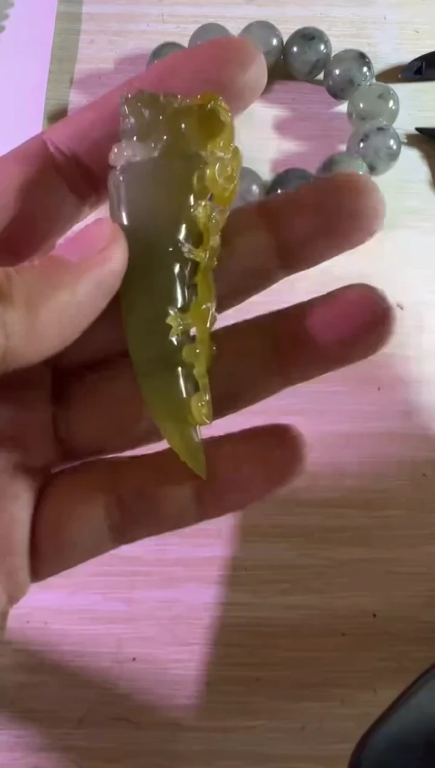 未镶嵌定制翡翠龙牙