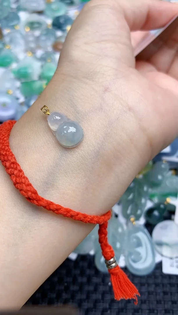 翡翠未镶嵌颈饰天然A货翡翠