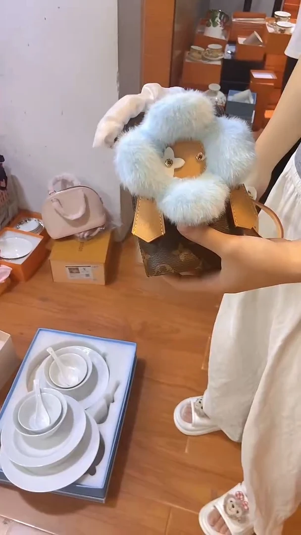 杯鸿辉家品牌瓷器，京东包邮！