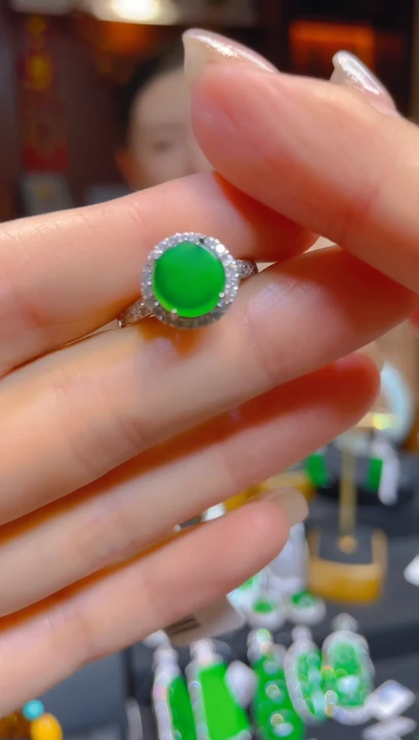 翡翠戒指银S925镶嵌天然A货翡翠/102973