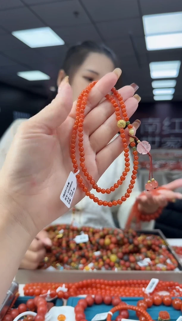 未镶嵌珠串南红玛瑙多样发其一/