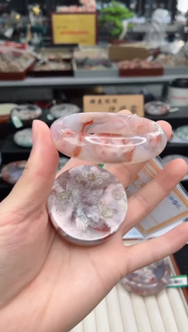 【闪购商品】石英质玉手镯未镶嵌56圈口（赠品镯心）S9837