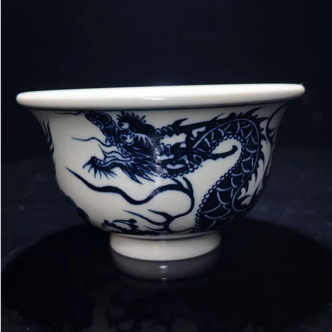 元经秘旨青花1351龙大压手杯