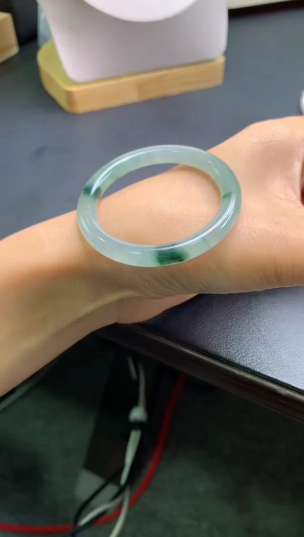 定制翡翠未镶嵌0952150854