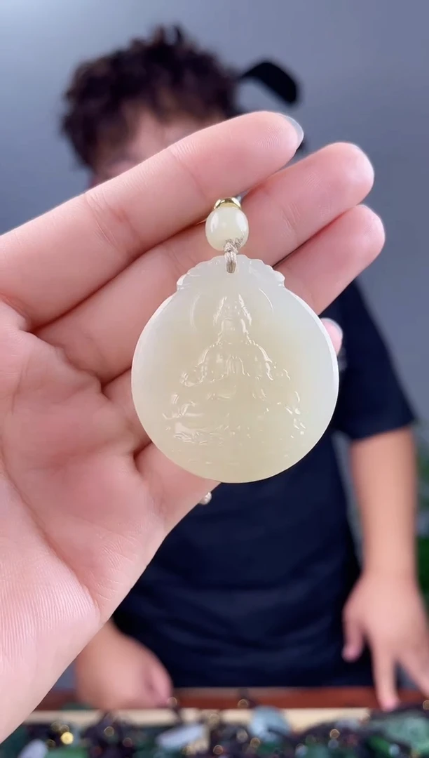 和田玉未镶嵌颈饰拍一发一，多样性发货