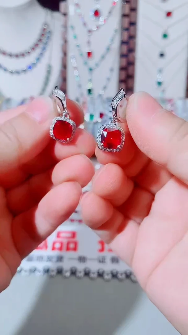未镶嵌耳饰红宝石红宝石方糖耳扣