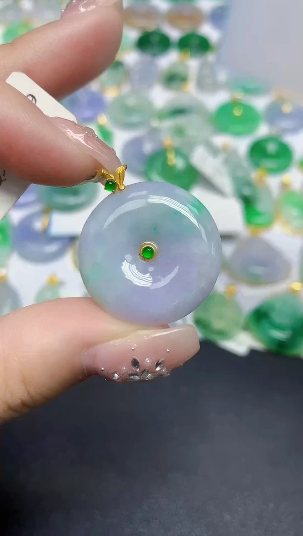 颈饰18K金镶嵌翡翠天然缅甸翡翠A货翡翠百元以上9元证书费自理