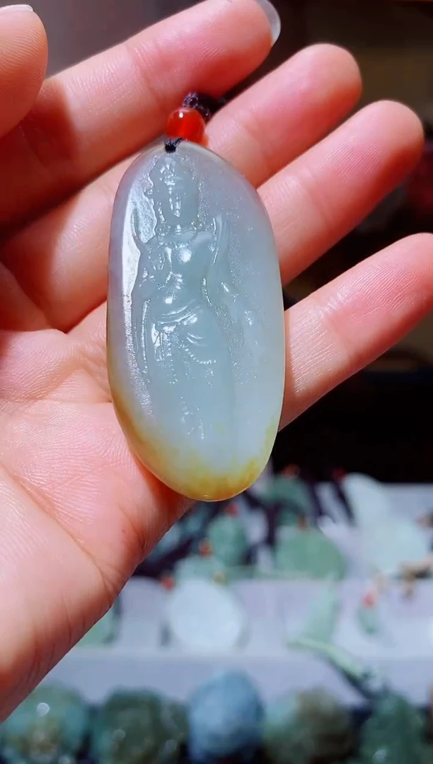 颈饰未镶嵌和田玉1