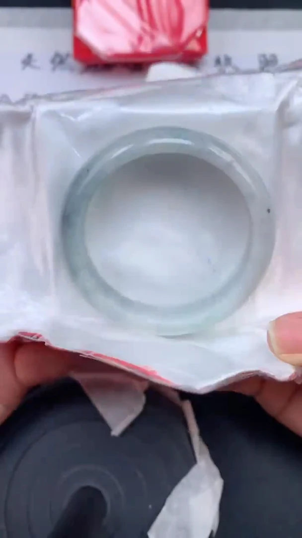 【闪购商品】翡翠手镯未镶嵌天然缅甸A货翡翠手镯