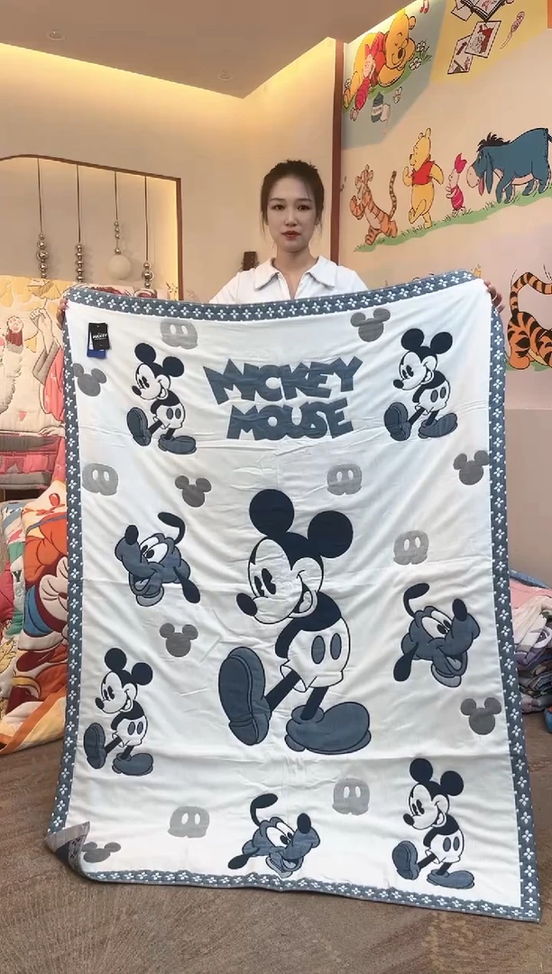棉花10层正版迪士尼面包被120*150