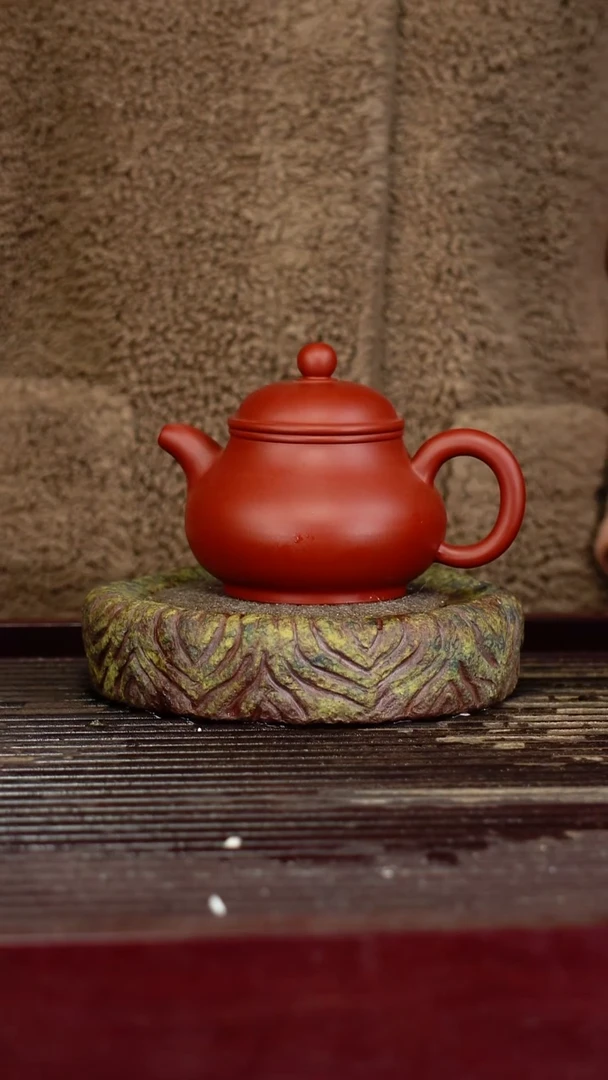 宜兴原矿紫砂壶茶壶宜兴原矿紫砂壶茶壶180C