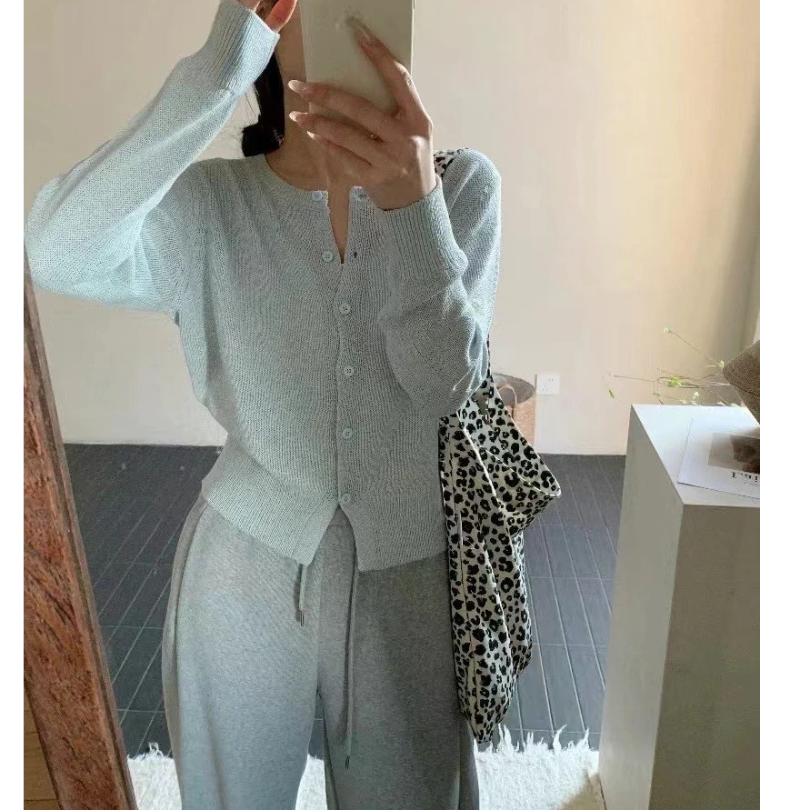 女百搭时尚宽松显瘦针织开衫