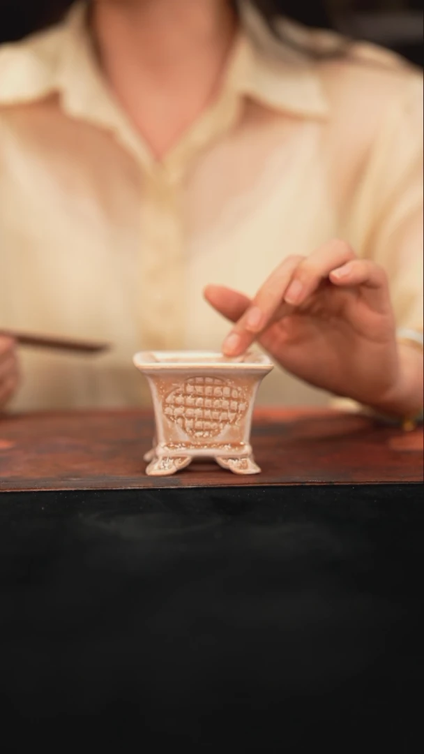 乌卅5-28-001有瑕口径4.5