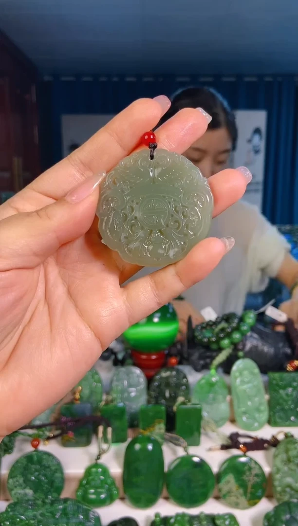 和田玉未镶嵌挂件1