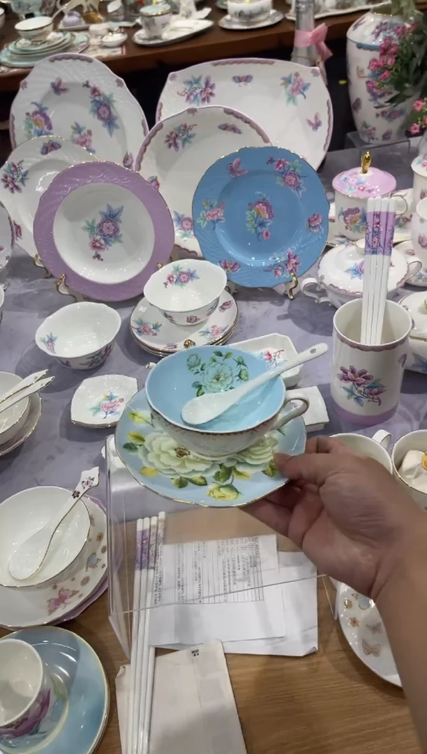 36%以上骨粉骨瓷杯碟