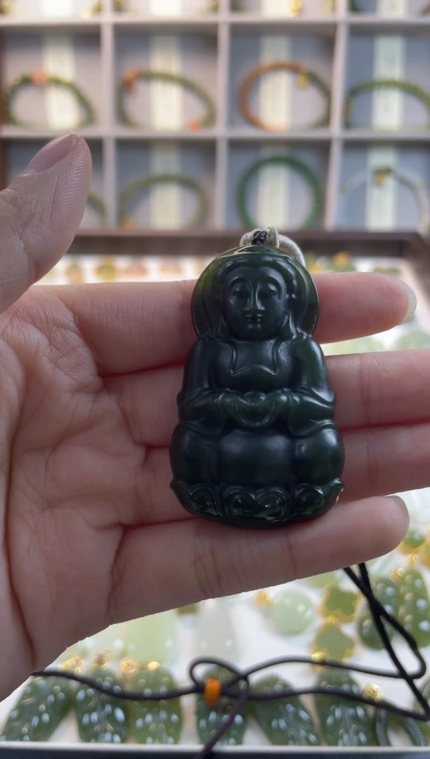 吊坠(不含链)未镶嵌和田玉碧玉