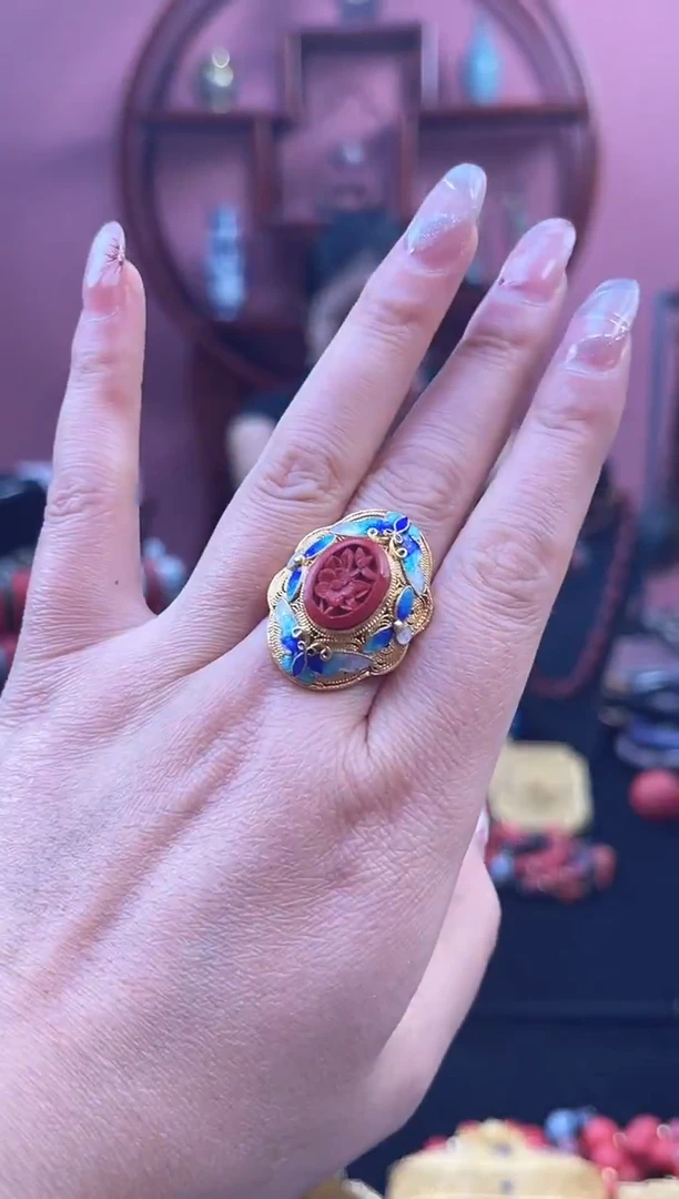 非遗技艺 雕漆花丝镶嵌戒指