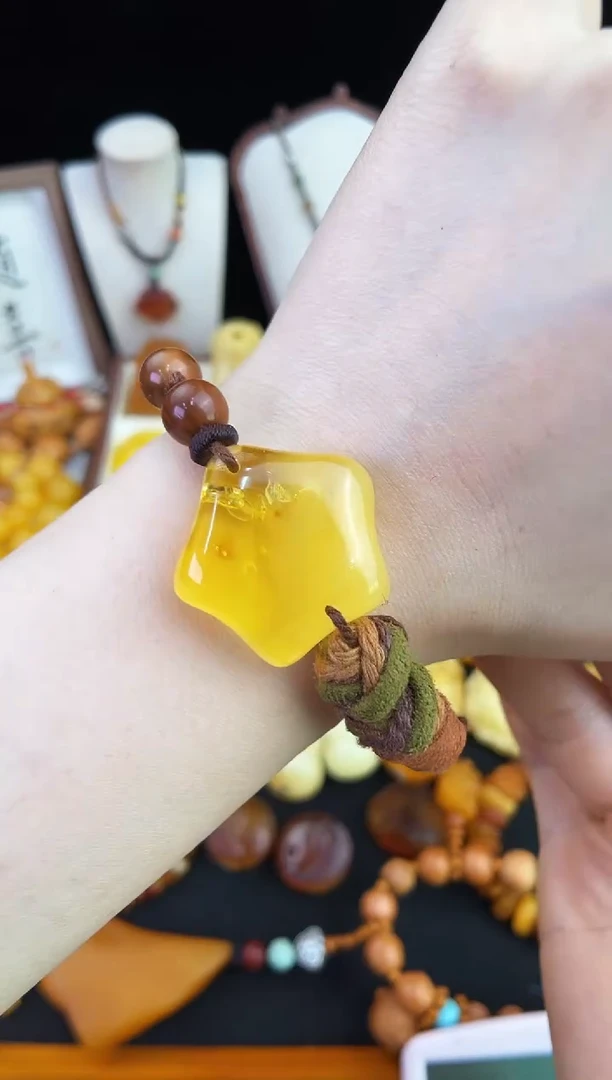 琥珀未镶嵌珠宝奇石柒月
