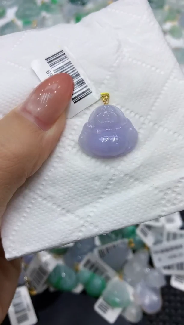 颈饰18K金镶嵌翡翠111111111111