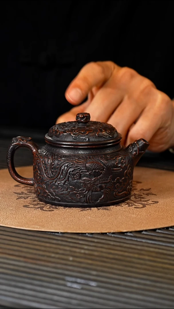 BYM 古乌泥红木烧 德钟