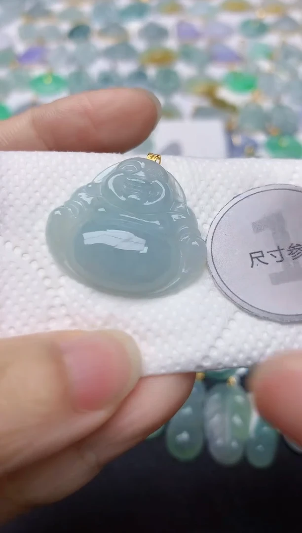 翡翠18K金镶嵌颈饰天然缅甸A货翡翠