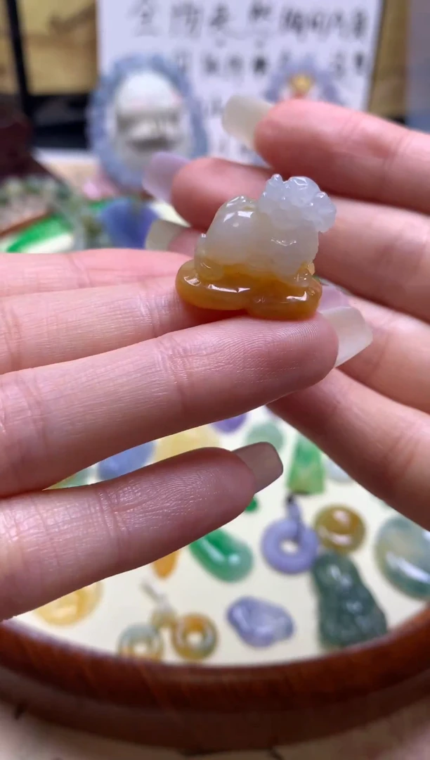 未镶嵌定制翡翠天然A货翡翠