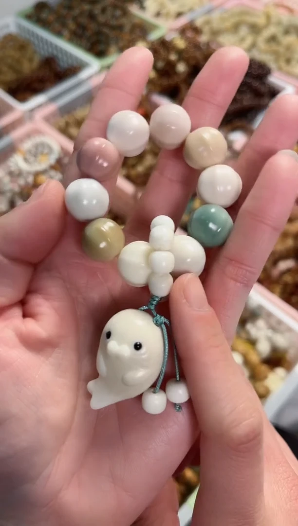 【闪购商品】菩提根/象牙果手串菩提根鲨鱼背小海豹