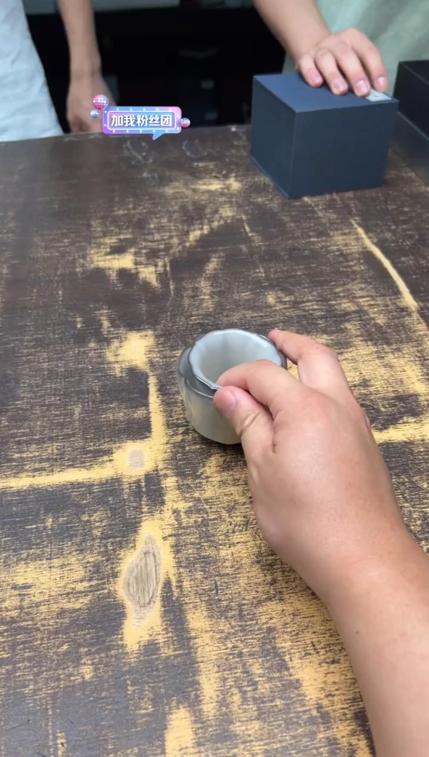 黄伟月白釉单杯（不挑）