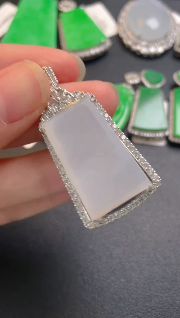 吊坠(不含链)银S925镶嵌翡翠吊坠