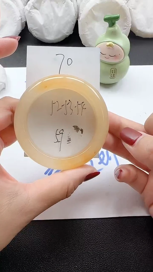 未镶嵌手镯石英质玉70+5253