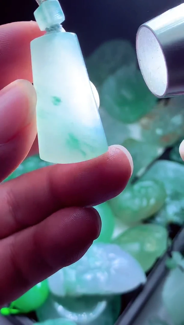 未镶嵌定制翡翠褚*#翡翠毛货定制