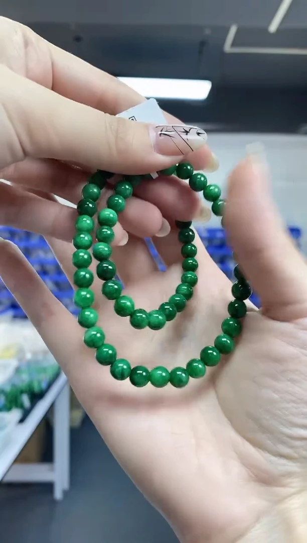 【闪购商品】翡翠手串未镶嵌多样性发其一颜色微差
