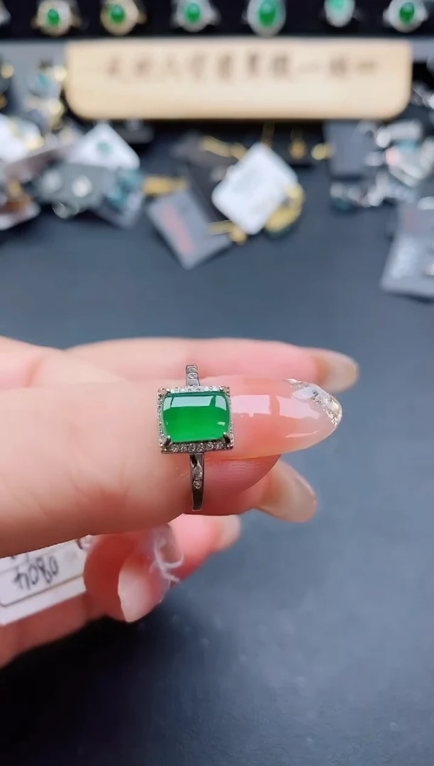 银S925镶嵌戒指翡翠1