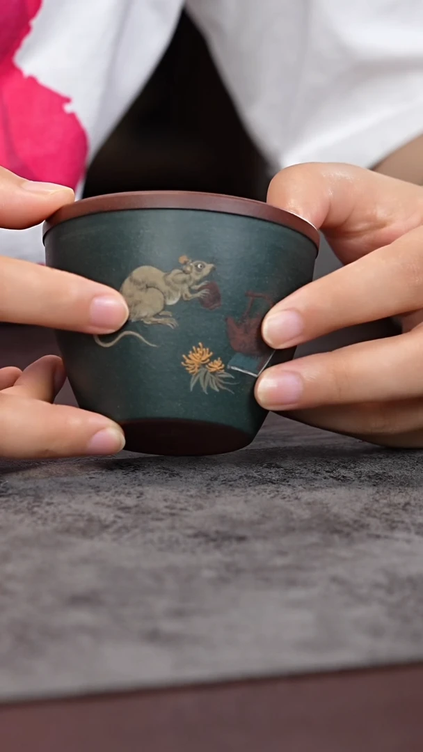 茶杯紫砂生肖泥绘蛇主人杯
