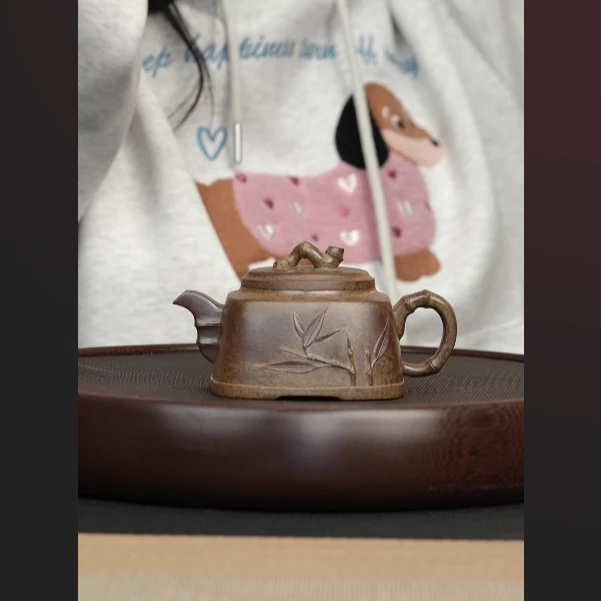 1214 原矿紫砂柴烧四方竹节壶