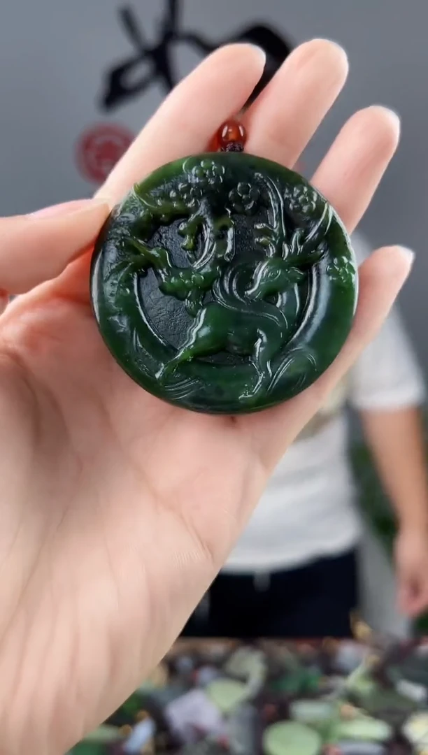 未镶嵌和田玉挂件拍一发一，多样性发货