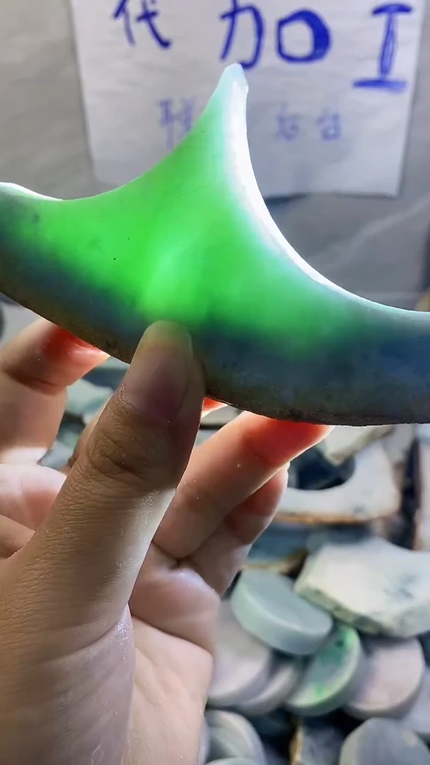 裸石翡翠纯天然翡翠A货111