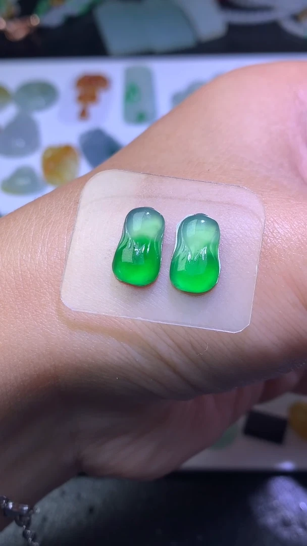 未镶嵌定制翡翠T***记毛货