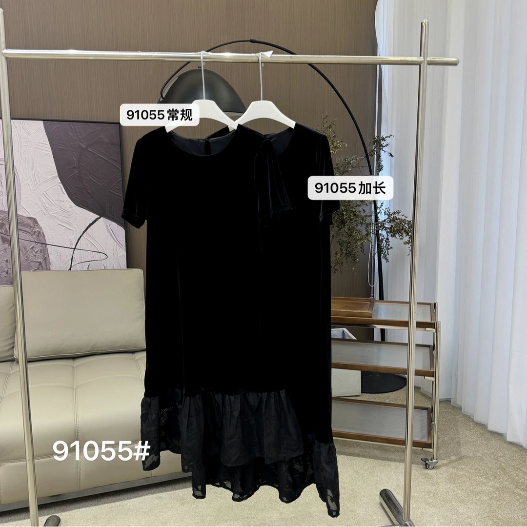 《李易行》 气质百搭显瘦拼接丝绒连衣裙-91055