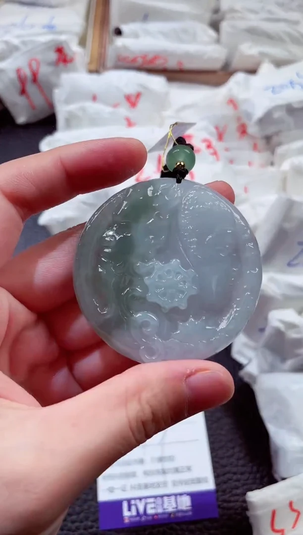 翡翠未镶嵌颈饰00003736
