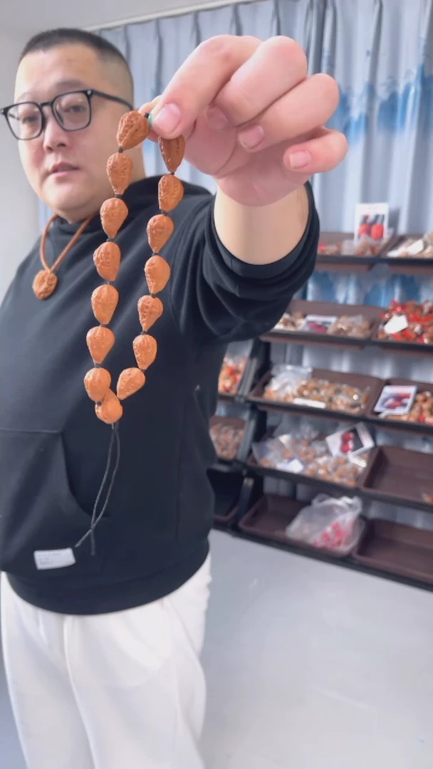 【闪购商品】文玩核桃把件异形小鸟核桃手持