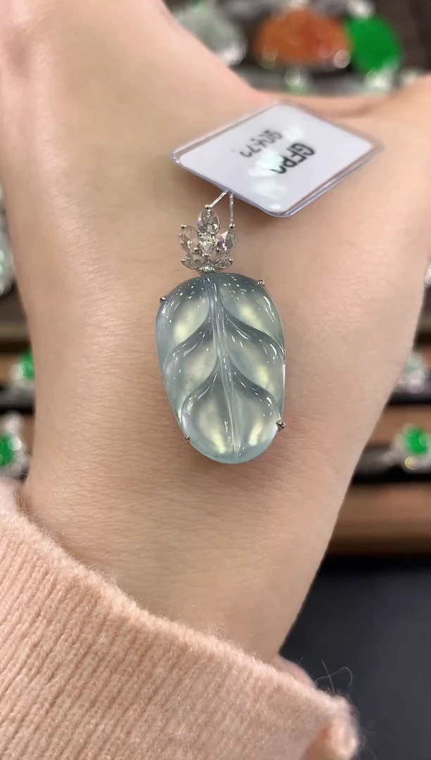 吊坠(不含链)18K金镶嵌翡翠d31