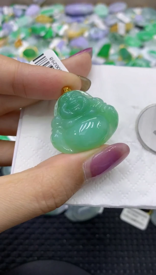 颈饰18K金镶嵌翡翠天然缅甸翡翠A货