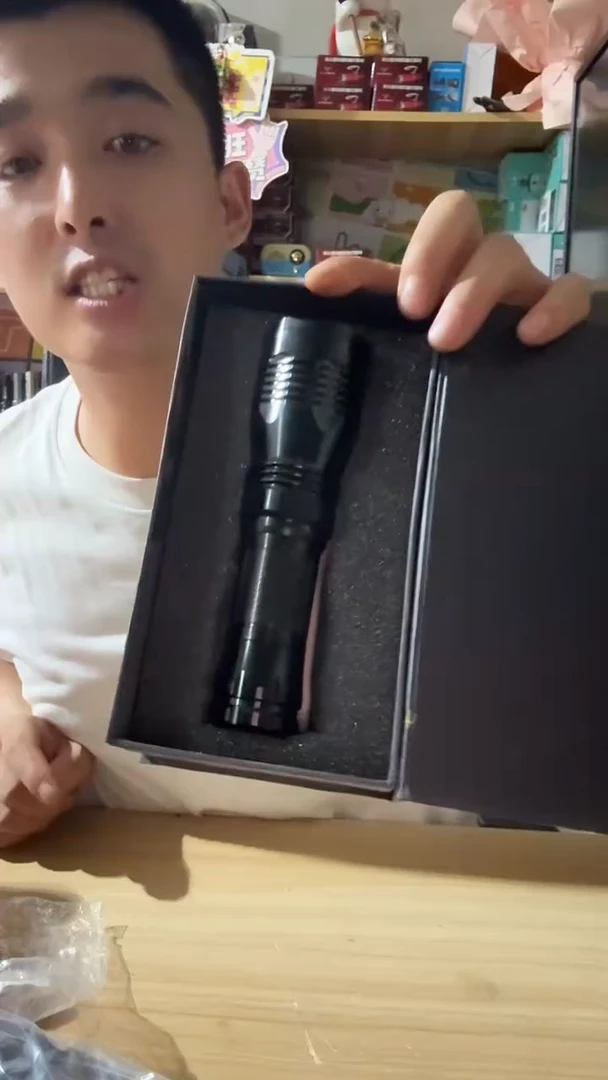 黑盒手电合金的裸机