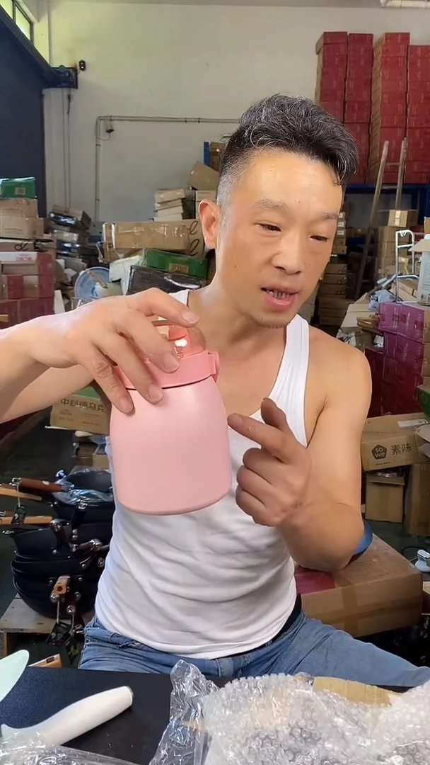 食品级塑料1瑕疵大肚杯 不挑颜色