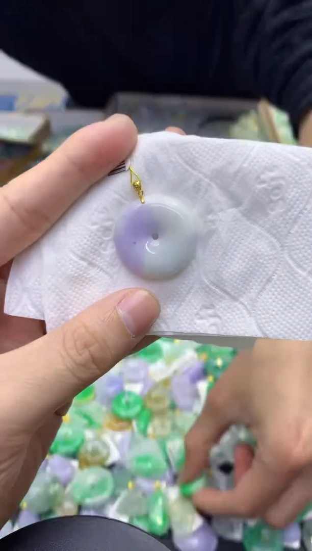 颈饰未镶嵌翡翠天然缅甸A货翡翠